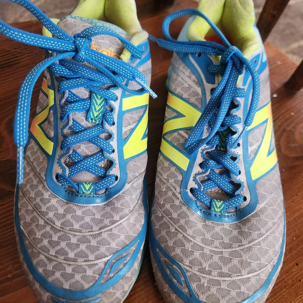 New Balance Teal and Yellow Athletic Running Sneakers